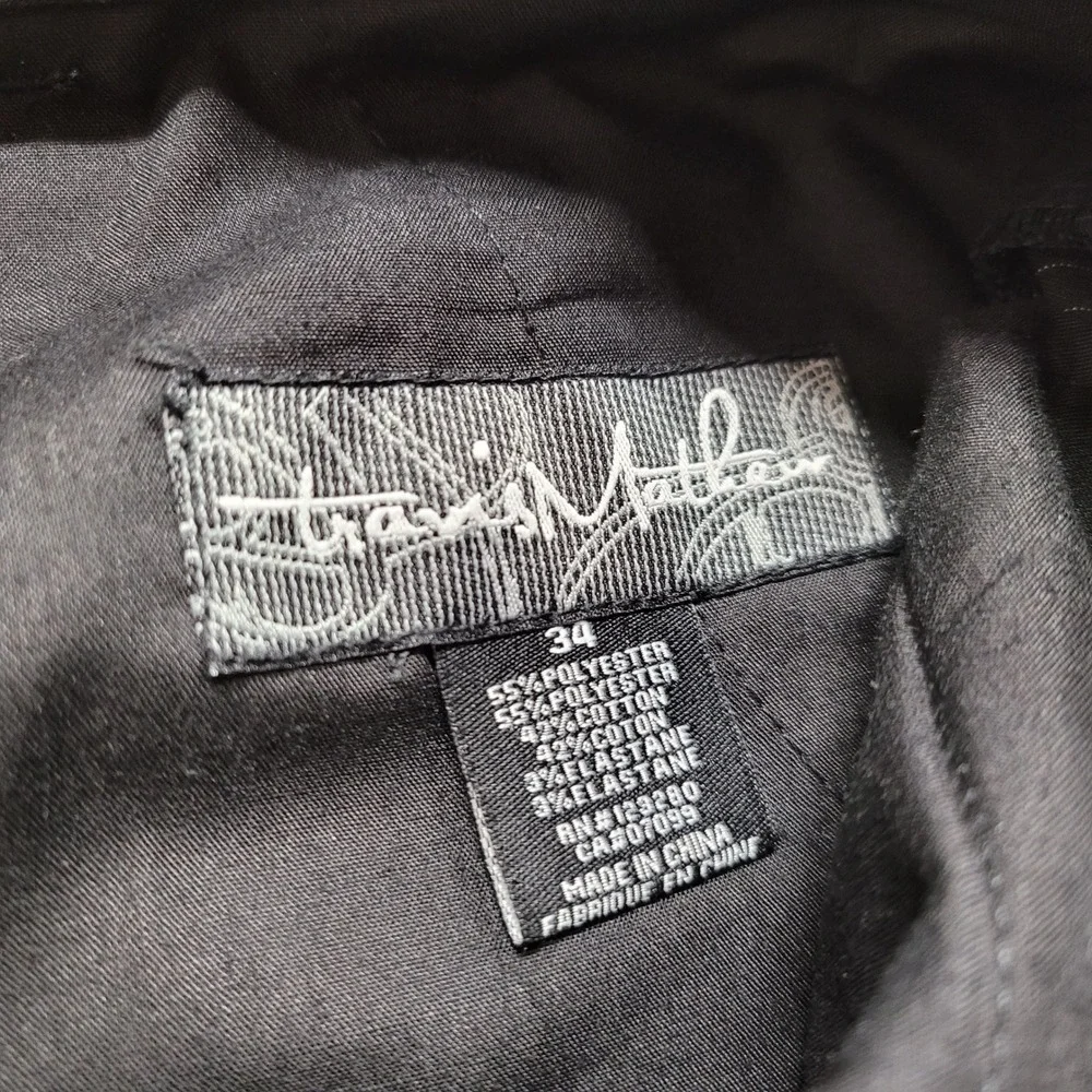 Travis Mathew Golf Shorts Mens 34 Black Pinstripe Performance Stretch Flat Front